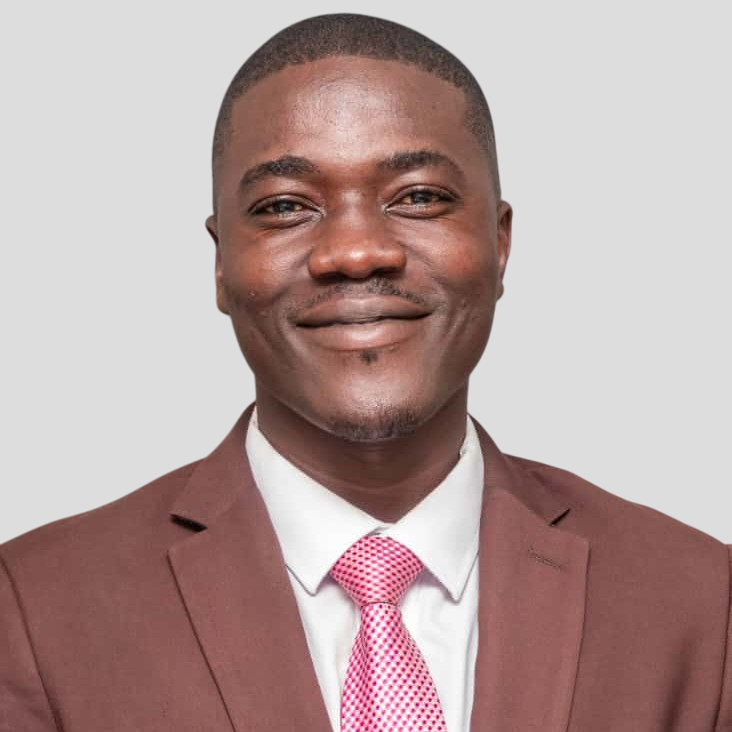 Headshot of Raphael Sabidare